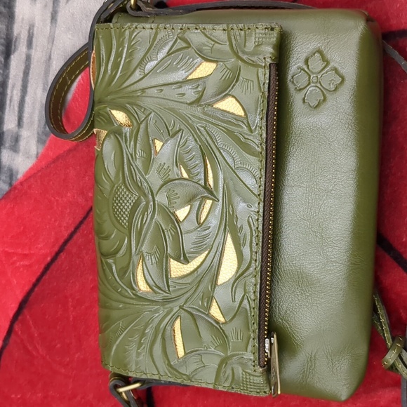 Patricia Nash Corfu Crossbody Cutout tooled - Picture 9 of 13